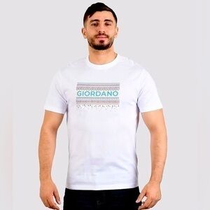 Giordano tshirt short sleeve for men 
Slim fit cut 
USA men size Xlarge
Worn onc